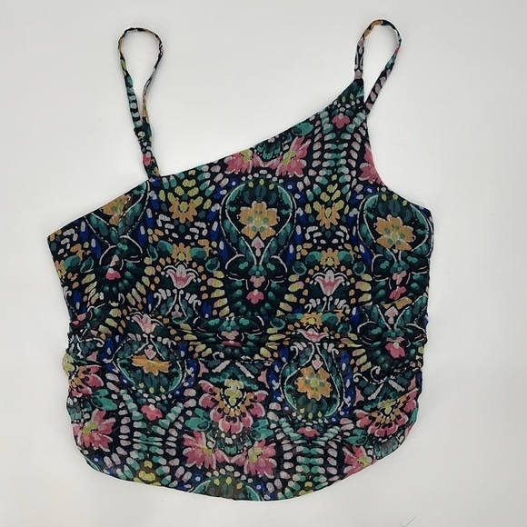 Old Navy Fitted Asymmetrical Floral patterned Cropped Cami Top size L petite NWT - Picture 3 of 9